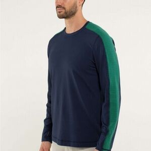 Lululemon velocity long sleeve crewneck shirt men’s inkwell & green bean size M